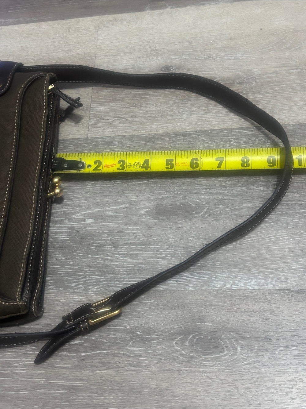 Etienne Aigner Brown Crossbody Bag |
Canvas Messenger w/ Leather Strap - Picture 16 of 16